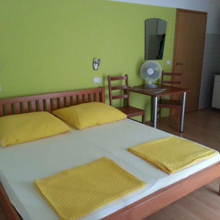 Villa Dora Biograd Na Moru Eksteriør bilde